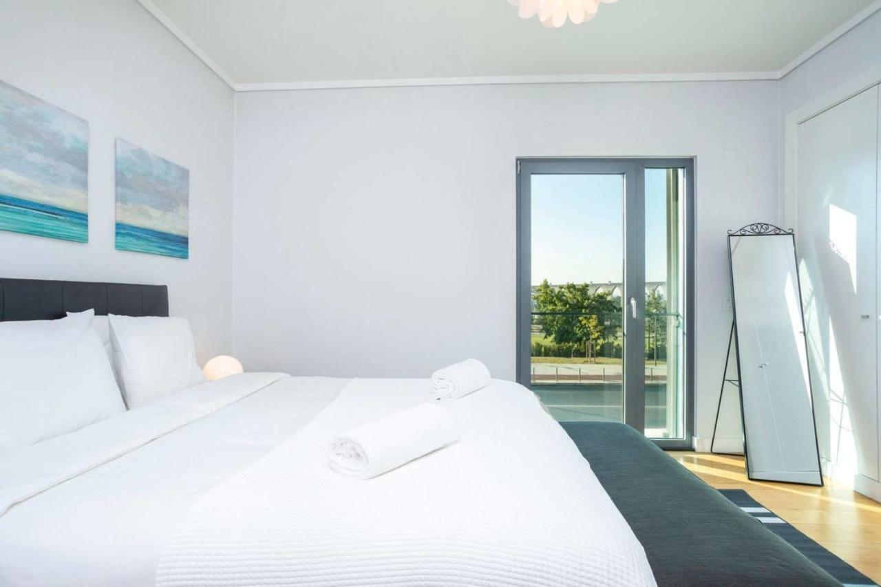 Guestready - Spacious Campolide Family Apt Fits 6 Lisbon Luaran gambar