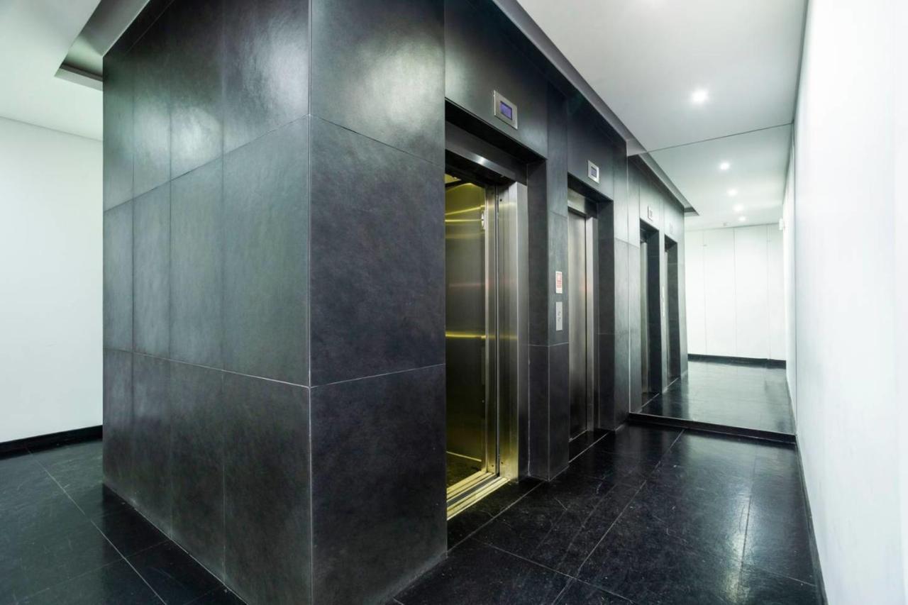 Guestready - Spacious Campolide Family Apt Fits 6 Lisbon Luaran gambar